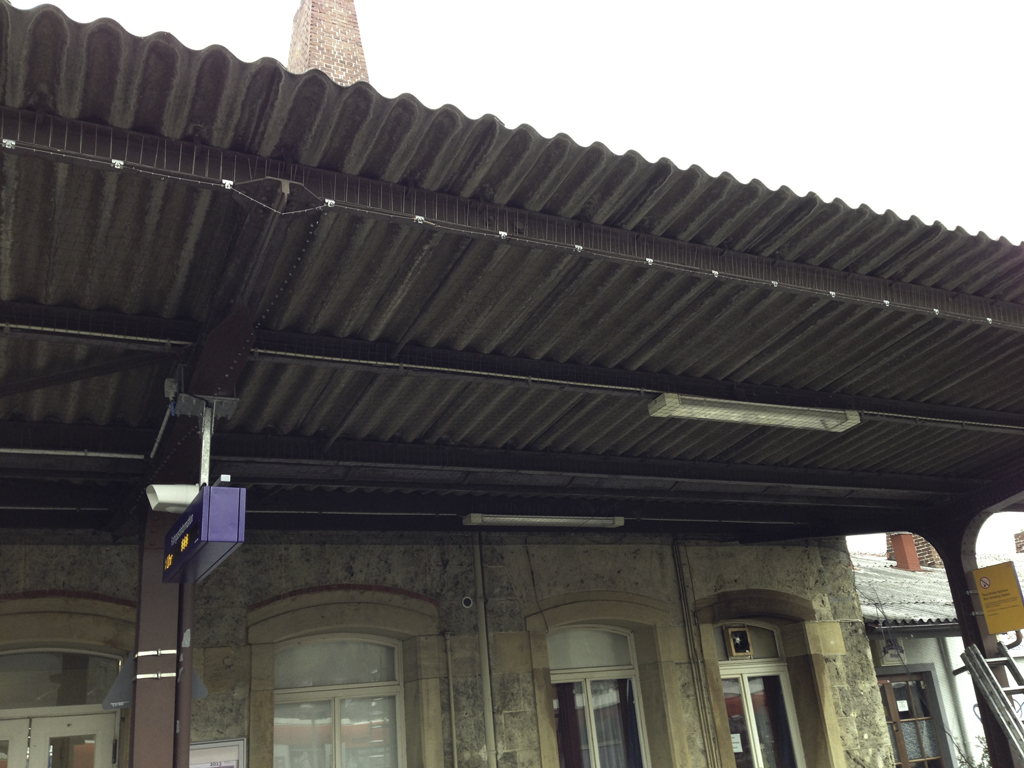 197_metzingen_72555_bahnhofsplatz_bahnhof_vordachvernetzung_2013