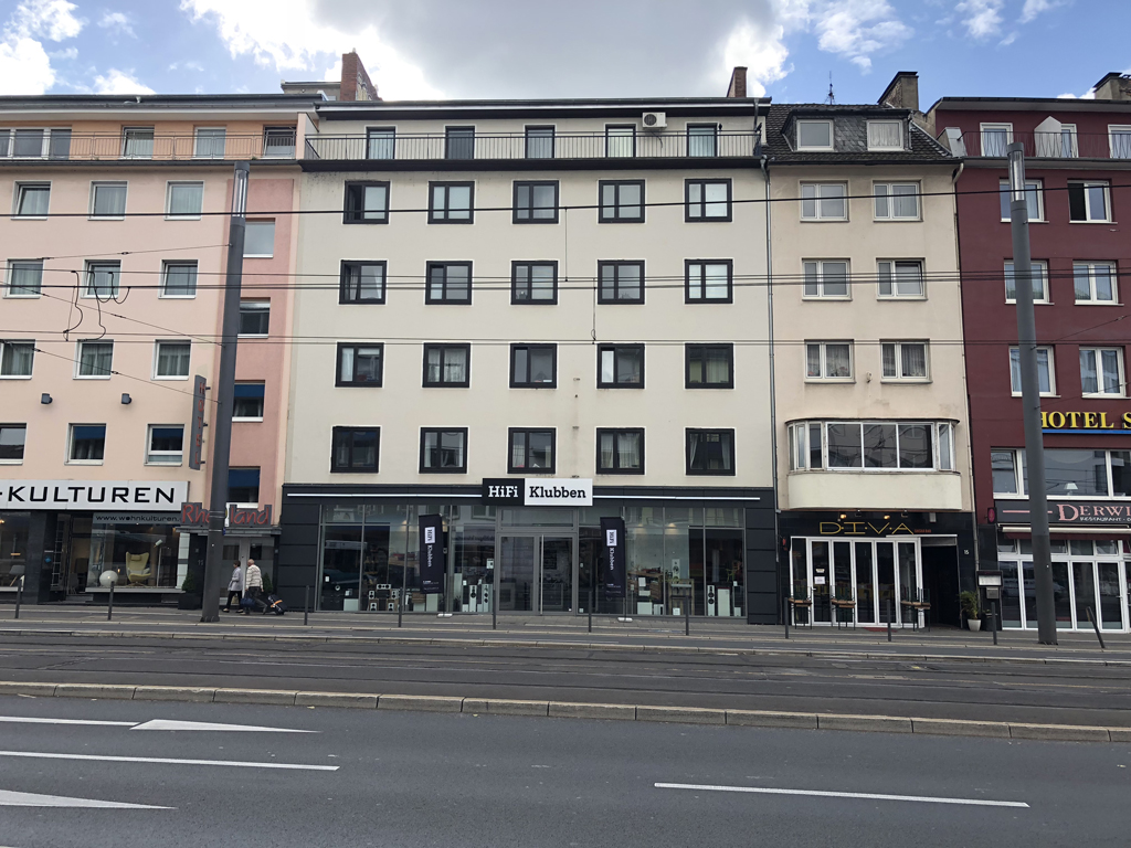 300_53111_bonn_berliner-freiheit_10-2018